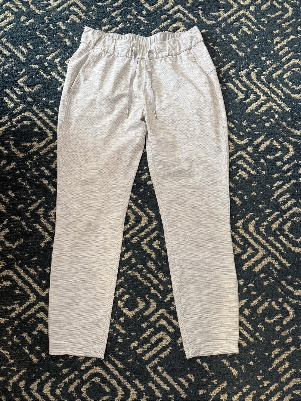 Lululemon On The Fly Pant 27" – Wee Are From Space Nimbus Battleship